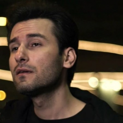 دانلود آهنگ مهدی احمدوند نارفیق Mehdi Ahmadvand Narefigh Music fa.com دانلود آهنگ مهدی احمدوند نارفیق