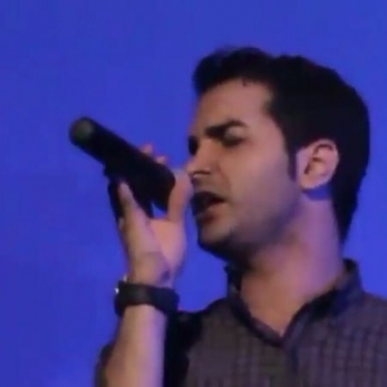 دانلود آهنگ محسن یگانه یکی رفت یکی موند Mohsen Yegane Yeki Raft Yeki Moond Music fa.com دانلود آهنگ محسن یگانه یکی رفت یکی موند
