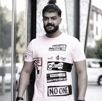 دانلود آهنگ رضا مهران فقط تو بمان Reza Mehram Faghat To Beman Music fa.com دانلود آهنگ رضا مهران فقط تو بمان