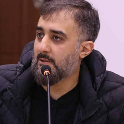 دانلود مداحی پدرم تویی محمد حسین پویانفر Mohammad Hossein Pooyanfar Pedaram Toei Music fa.com دانلود مداحی پدرم تویی محمد حسین پویانفر