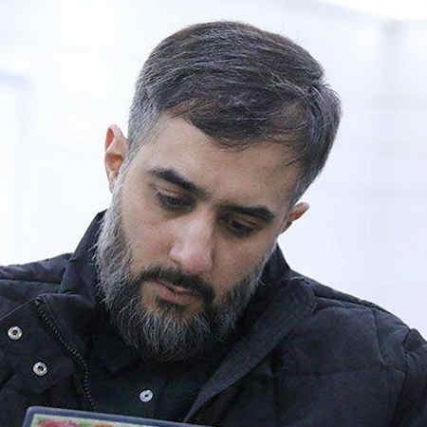 دانلود مداحی دنیا به چه دردی میخوره محمد حسین پویانفر Mohammad Hossein Pooyanfar Donya Be Che Dardi Mikhore Music fa.com دانلود مداحی دنیا به چه دردی میخوره محمد حسین پویانفر