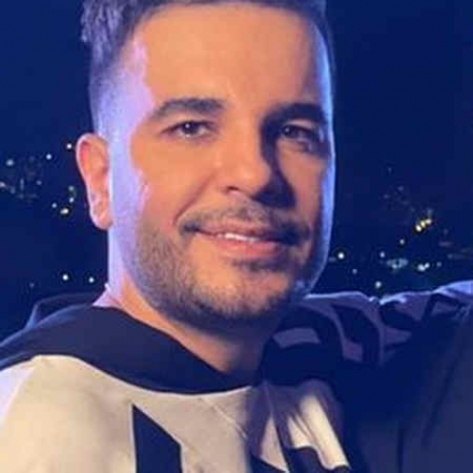 دانلود آهنگ فرهاد فروتنی با تو Farhad Forootani Ba To Music fa.com دانلود آهنگ فرهاد فروتنی با تو