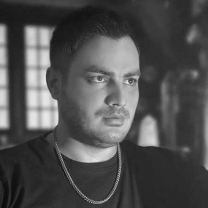 دانلود آهنگ میدونم قهری کامران مولایی Kamran Molaei Midoonam Ghahri Music fa.com دانلود آهنگ میدونم قهری کامران مولایی