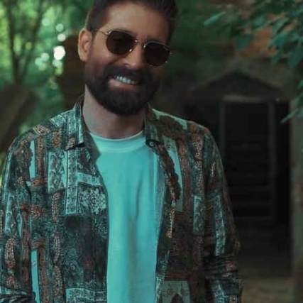 دانلود آهنگ حمید هیراد دنیام Hamid Hiraad Music fa.com دانلود آهنگ حمید هیراد دنیام