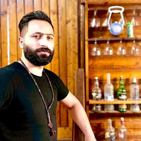 دانلود آهنگ منیته منیته وحید مرادی دانلود آهنگ منیته منیته وحید مرادی