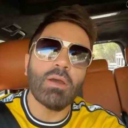 دانلود آهنگ علی لهراسبی زیبا جان ونپلوگد ورسیون دانلود آهنگ علی لهراسبی زیبا جان ونپلوگد ورسیون