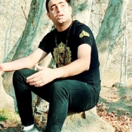 دانلود آهنگ آغلاما گوزلریم قسمت اولمادی علی قنبری Ali Ghanbari Aghlama Music fa.com دانلود آهنگ آغلاما گوزلریم قسمت اولمادی علی قنبری