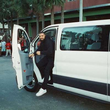 دانلود آهنگ کی کی دو یو لاو می Kiki Do You Love Me