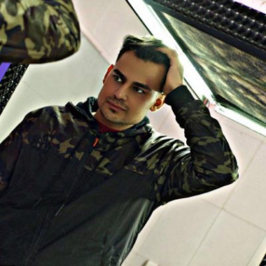 دانلود آهنگ جای خالی و ناو مال روح الله کرمی