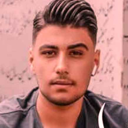 دانلود آهنگ دوش تفنگ دارمه کلاش ریمیکس با صدای بچه