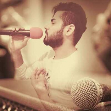 دانلود آهنگ مسئولین کشور کاری حسین عامری ریمیکس