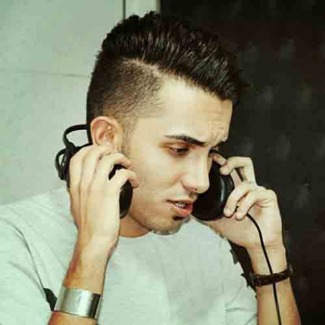 دانلود آهنگ جوونیمو ازم گرفت وقتی دستای عشقمو گرفت ریمیکس