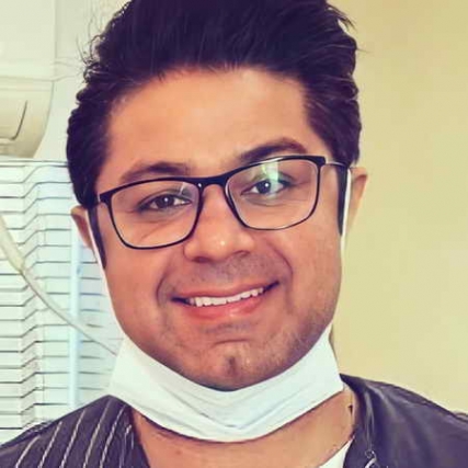 Hojat Ashrafzade Deltangam Bemono Kari Kon Music fa.com دانلود آهنگ دلتنگم بمونو کاری کن حجت اشرف زاده