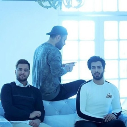 دانلود آهنگ ماکان بند بازیچه 22709139 121309121898526 8366635080457650176 n دانلود آهنگ ماکان بند بازیچه