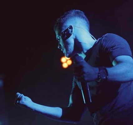 دانلود آهنگ سیروان خسروی تنها نظر لیو این کونکارت