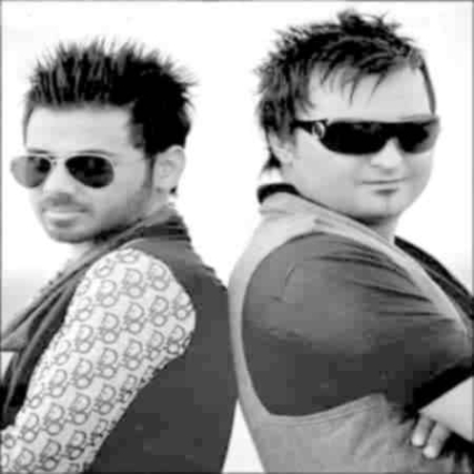 Mohammad Piraste And Yaser Ershadi Delam Gerefte Music fa.com دانلود آهنگ دلم گرفته نمیخوام آواز بخونم محمد پیراسته و یاسر رشادی