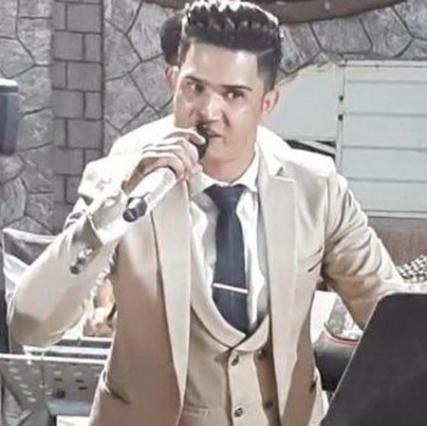 Omid Delnavaz Benshin Refigham Music fa.com دانلود آهنگ بنشین رفیقم تا درد دل بگویم امید دلنواز