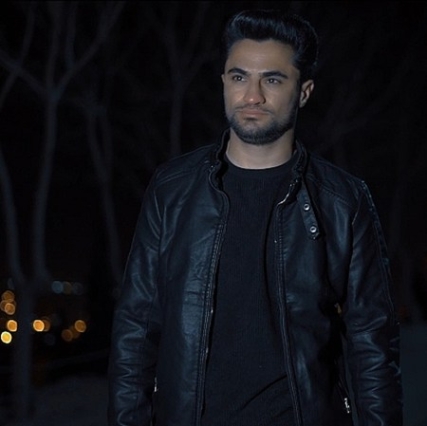 Esmaeil Pourghayoumi Baroone Tanhaei Music fa.com دانلود آهنگ اسماعیل پورقیومی بارون تنهایی