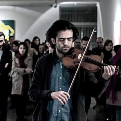 دانلود آهنگ امیر عظیمی قرنه