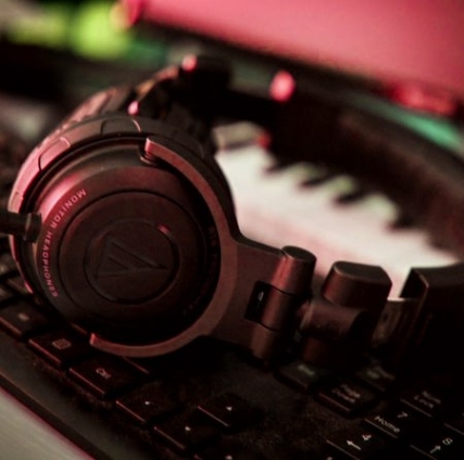 دانلود آهنگ محمود سهیلی شد شد نشد نشد شد شد نشد نشد