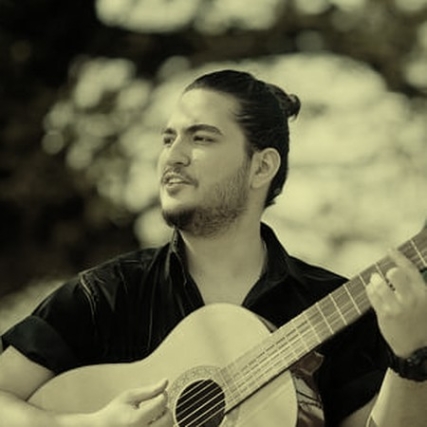 Nivad Pishetam Nabasham Music fa.com دانلود آهنگ پیشتم نباشم پیشته حواسم میپامت آره میخوامت نیواد